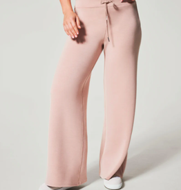 Spanx AirEssentials Crew in Pale Pink – Sugar & Spice