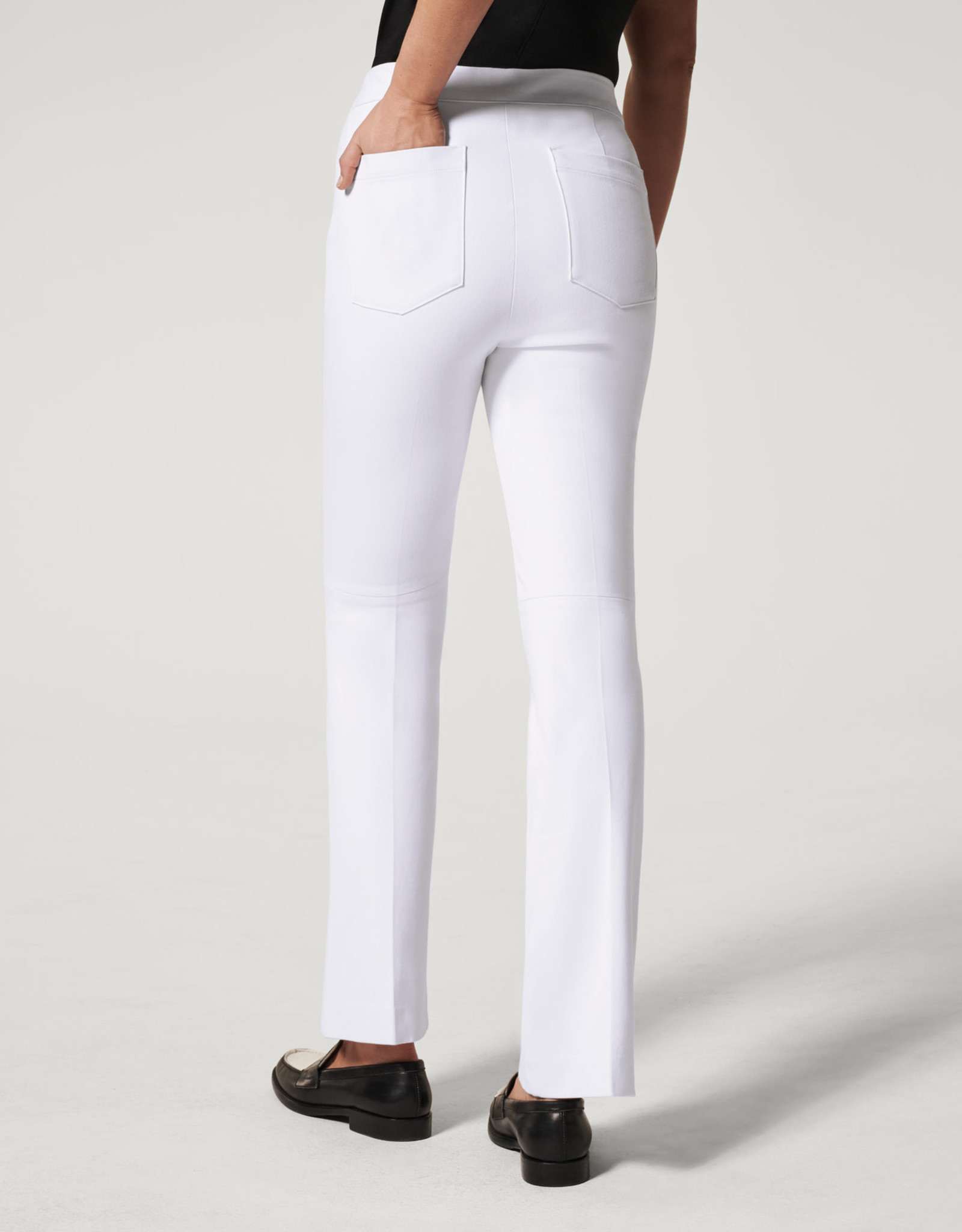 NWT Spanx Kick Flare Pull On Pants Classic White Medium Petite NEW Pockets  $148 
