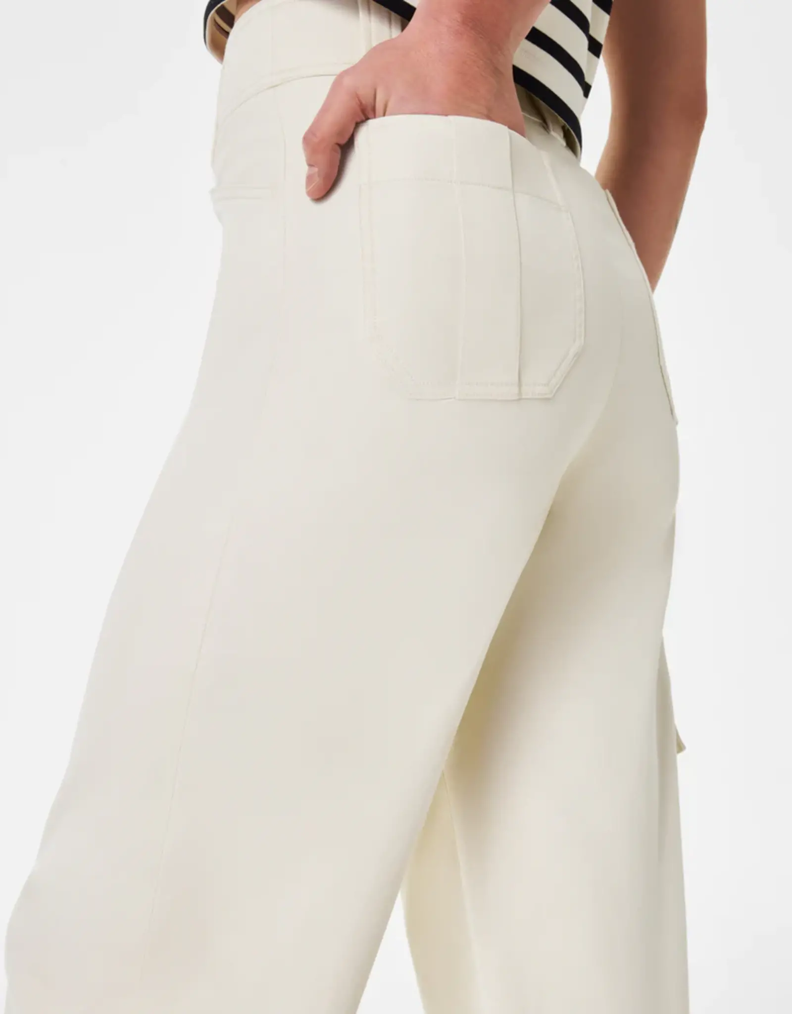 Spanx Spanx Stretch Twill Cropped Trouser Eggshell
