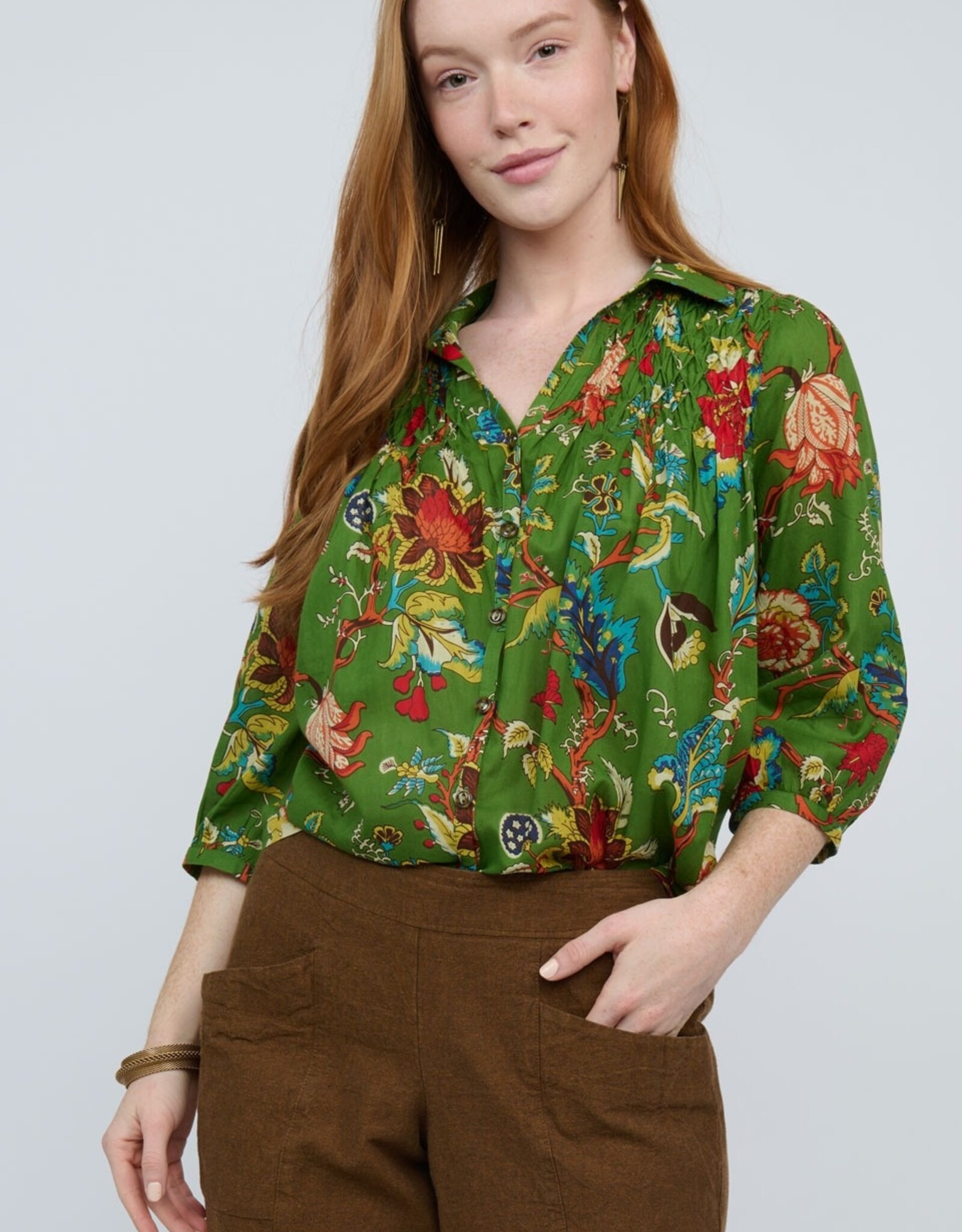 Ivy Jane Ivy Jane Smocked Yoke Top Green Floral