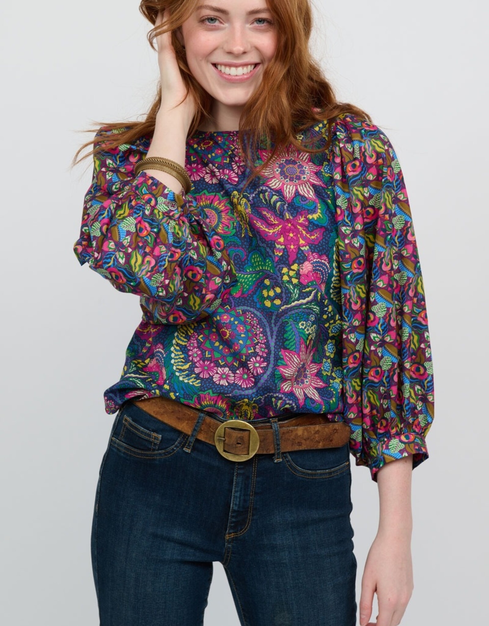 Ivy Jane Ivy Jane Balloon Sleeve Bright Floral Top