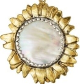 Waxing Poetic WP Moon Daisy Pendant