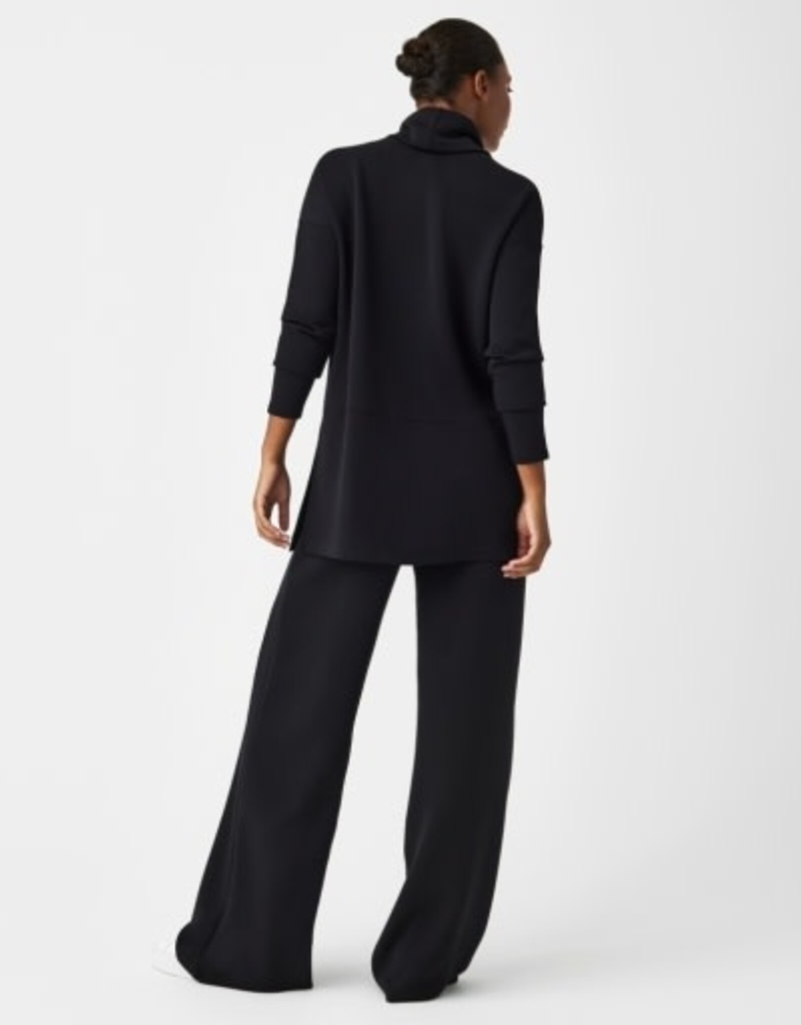 Spanx Spanx AirEssentials Turtleneck Tunic Black