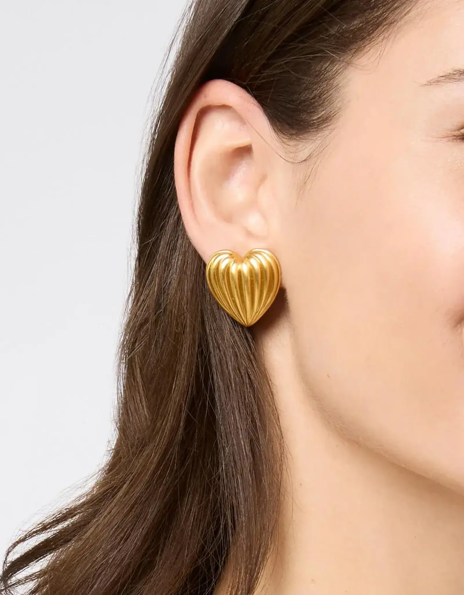 Julie Vos Julie Vos Puffy Heart Statement Stud Earrings