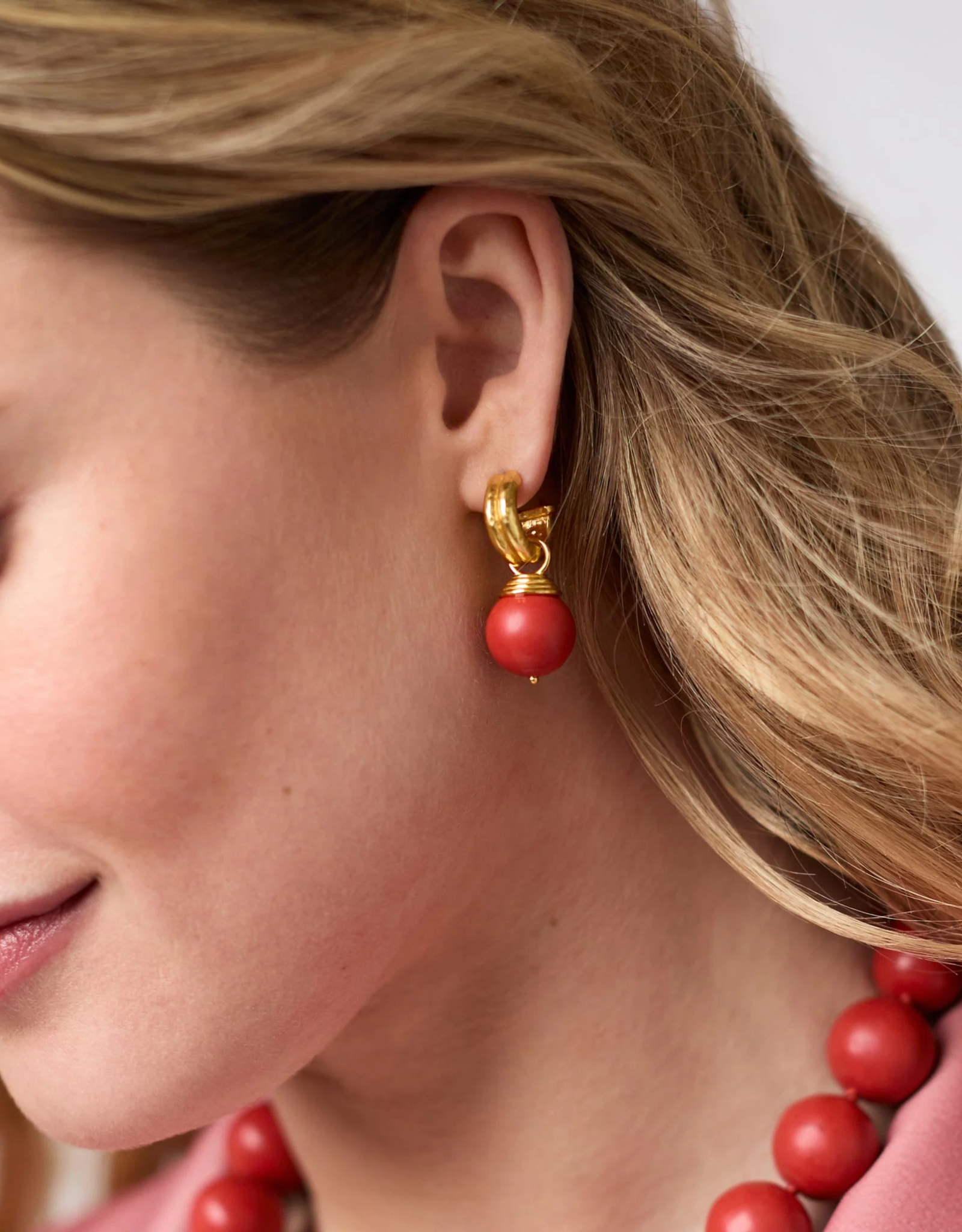 Julie Vos Julie Vos Bonbon Hoop & Charm Earring Coral Red