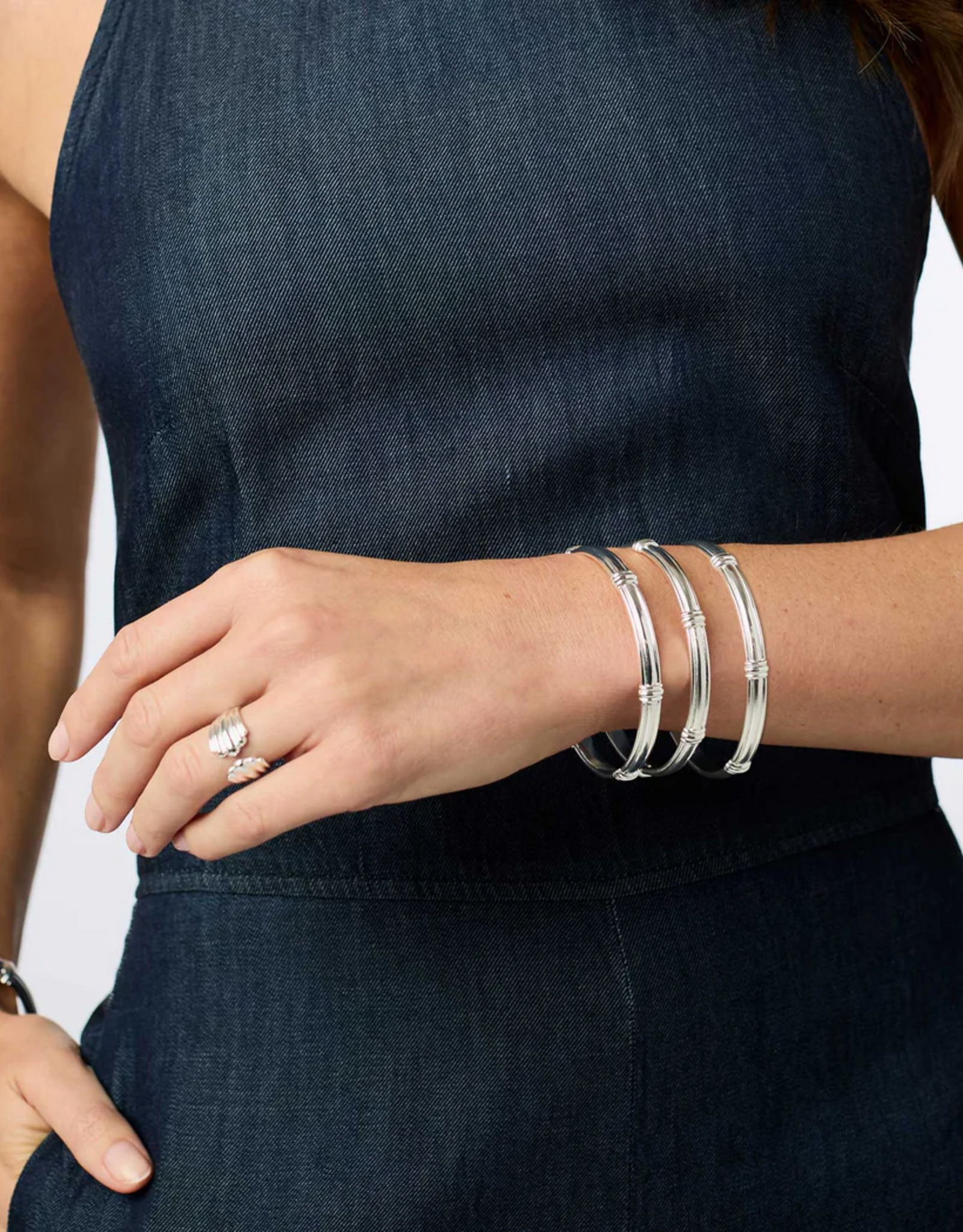 Julie Vos Julie Vos Silver Portofino Stacking Bangle M
