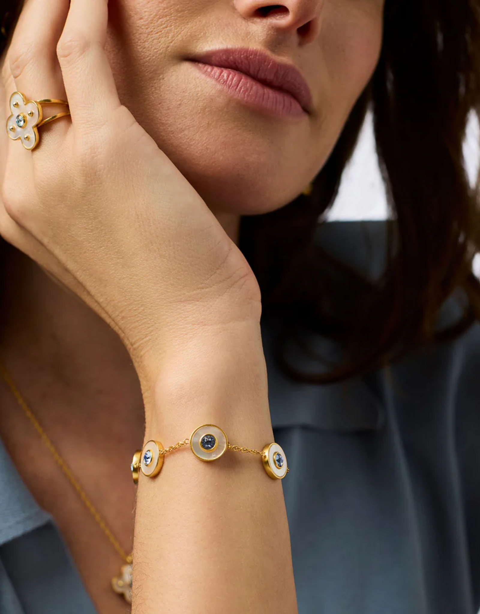 Julie Vos Julie Vos Colette Circle Delicate Bracelet Chalcedony Blue