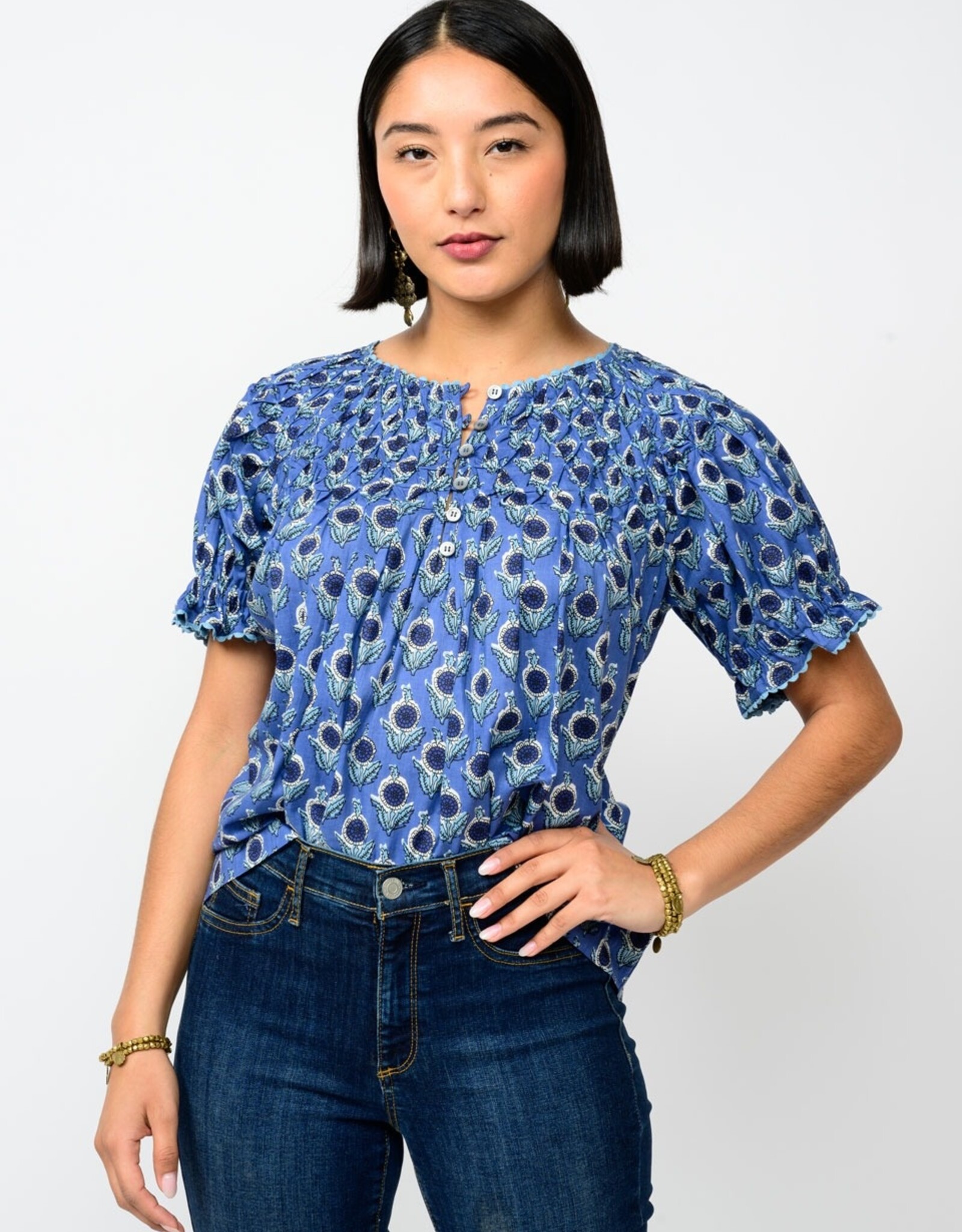 Ivy Jane Ivy Jane Blue Floral Smock Neck Top