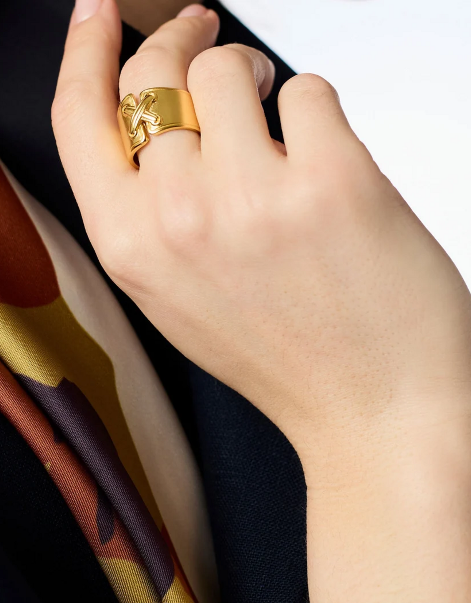 Julie Vos Julie Vos Essex Ring