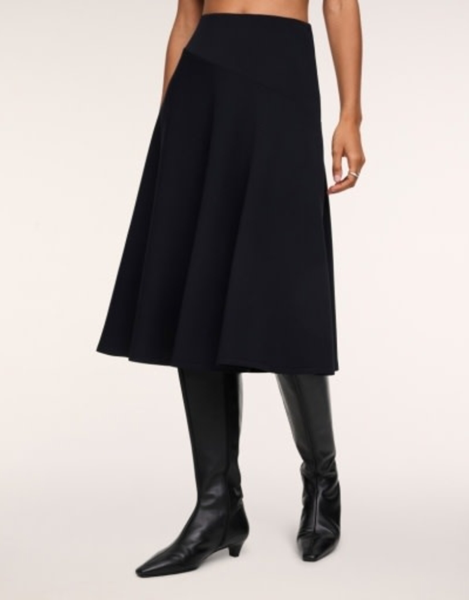 Spanx Spanx Airessentials® Draped Midi Skirt