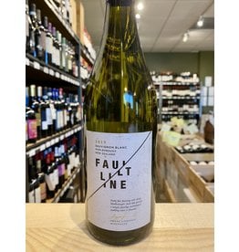 Fault Line Sauvignon Blanc 2022