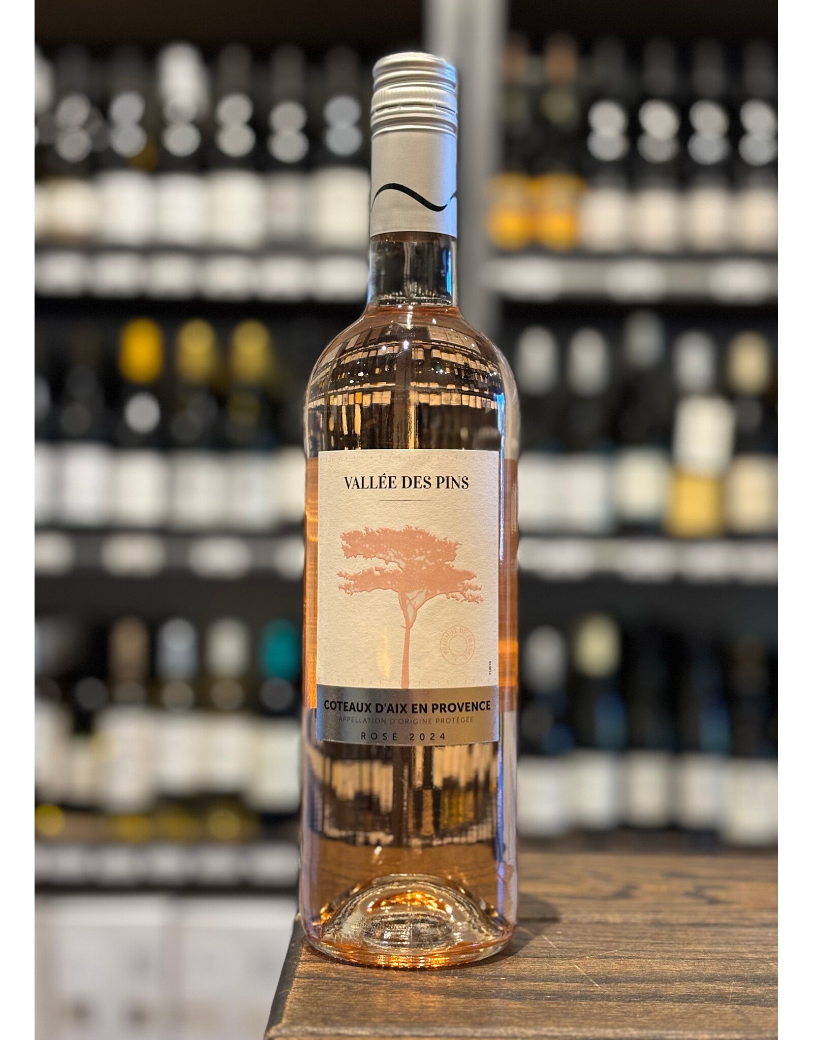 Vallee des Pins Rose Coteaux d'Aix en Provence 2024