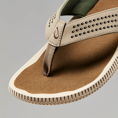 Olukai Ulele Men’s Beach Sandals