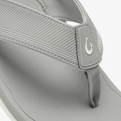 Olukai ʻAhi Kai Men’s Beach Sandals