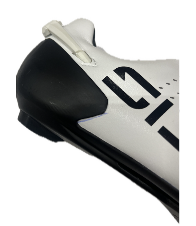 SHOT 3 (cosmetic defects)