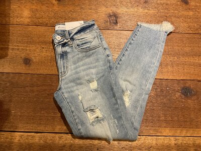 KanCan Distressed Ankle Skinny with Fray Hem- Light Wash- Mid-Rise
