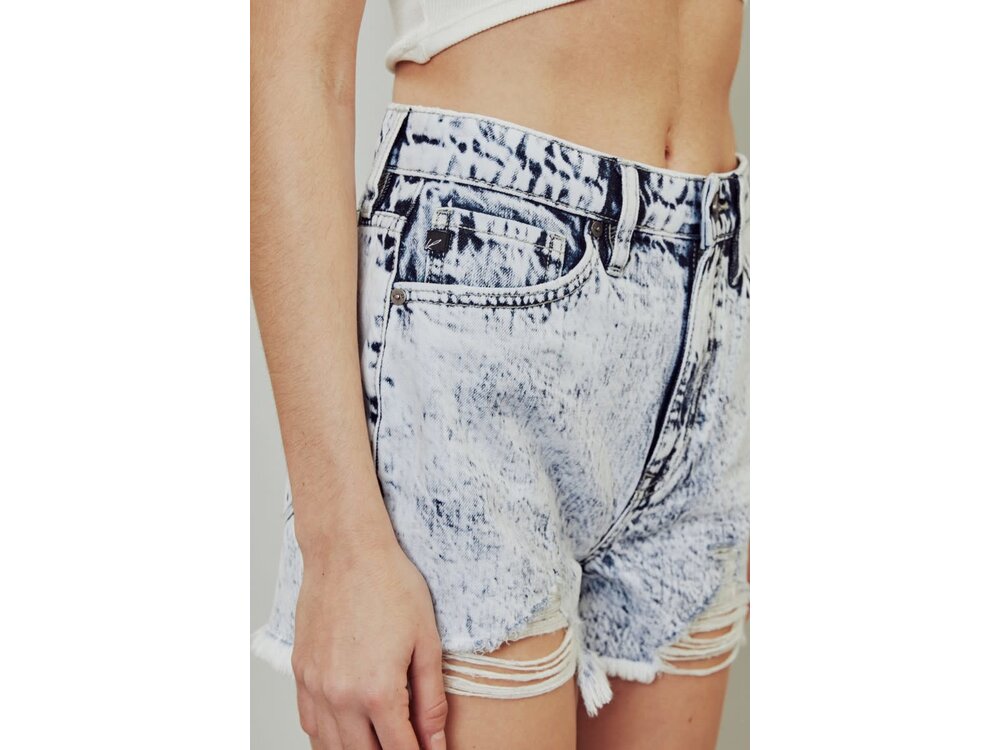 KanCan Acid Wash High Rise Mom Short with Distressed Hem KC9145AC