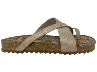 Very G Better Be Me Sandal in Champagne