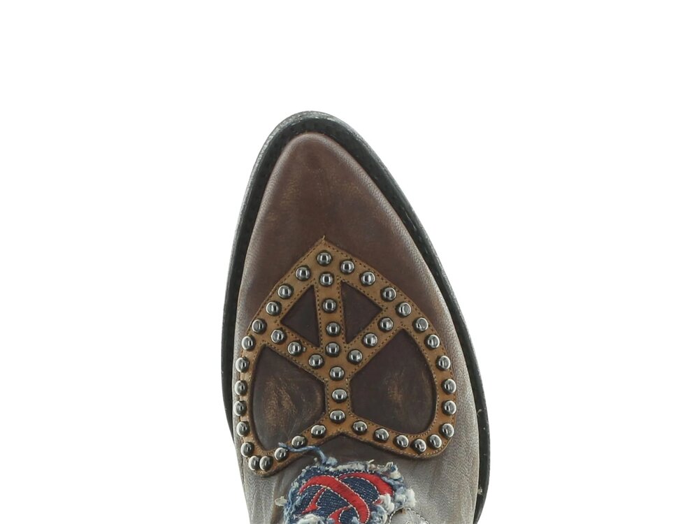 Yippee Ki Yay by Old Gringo Love & Peace