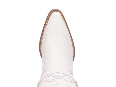 Dingo Heavens to Betsy - White