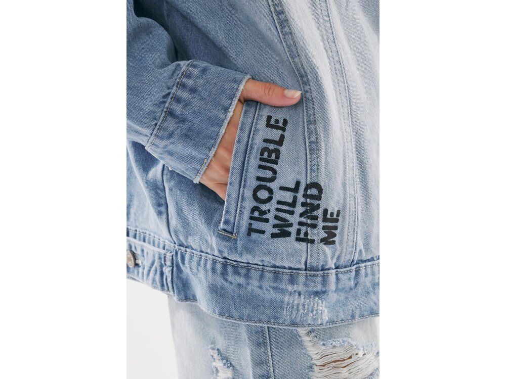 KanCan 90's Oversized Denim Jacket