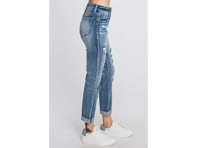 Petra153 Super HighRise Distressed Mom Jean