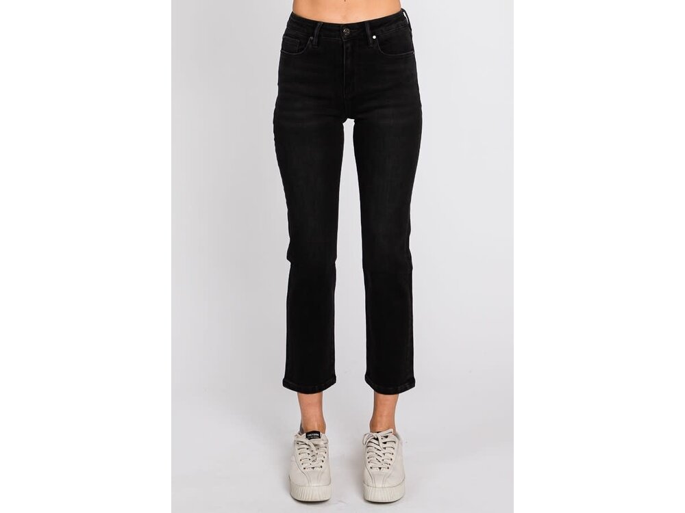 Petra153 Petite Black Slim Straight Jean