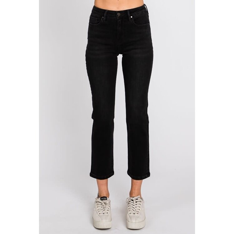 Petra153 Petite Black Slim Straight Jean