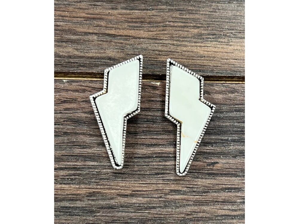 Isac Trading Bolt Stud Earring- 723960