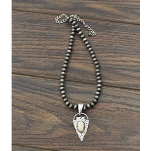 Isac Trading Arrowhead Necklace- 733371
