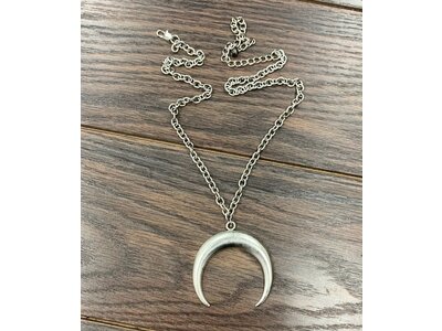 Isac Trading Squash Blossom Necklace- 733761