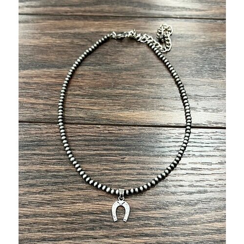 Isac Trading Navajo Pearl Horseshoe- 737370