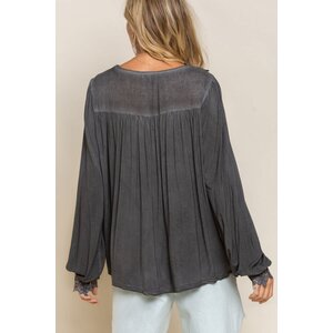 Pol Washed Floral Lace Tunic Top- Black