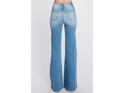 Petra153 Super HighRise 70s Flare- 34in Inseam- Medium-