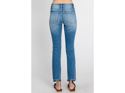 Petra153 Midrise Slim Straight With Destroyed Hem- Med-