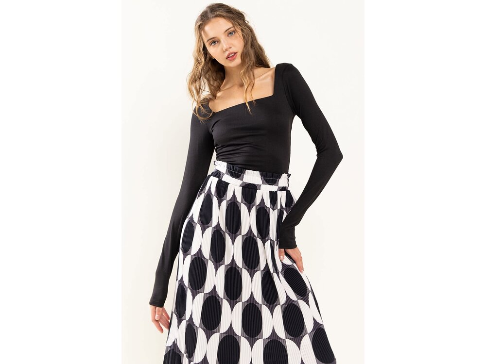 Ces Femme Square Neck Basic Long-Sleeve Bodysuit