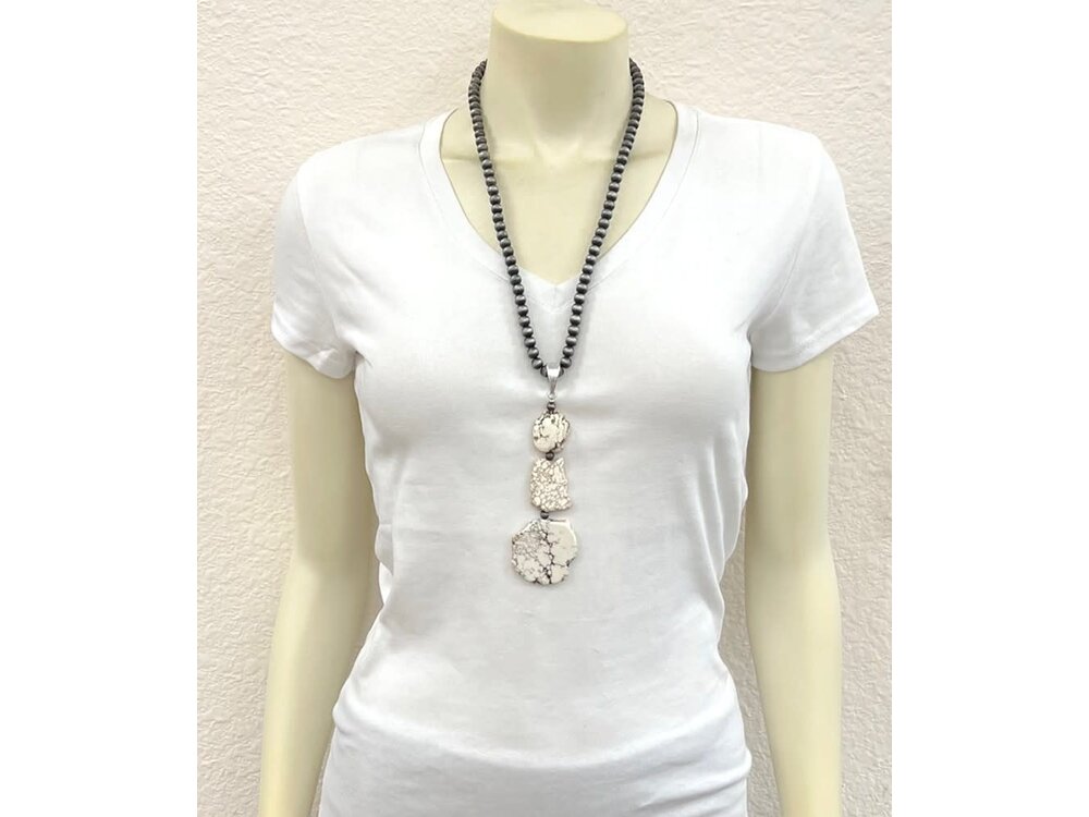 Isac Trading Turquoise Necklace- 737894