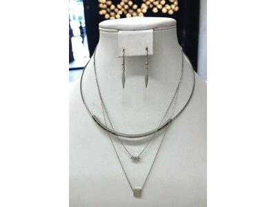 Necklace Set- 132132