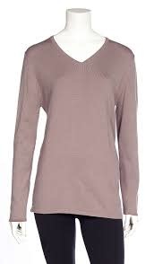 DKR V neck sweaater