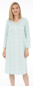 DKR V neck, 3/4 sleeve nightgown