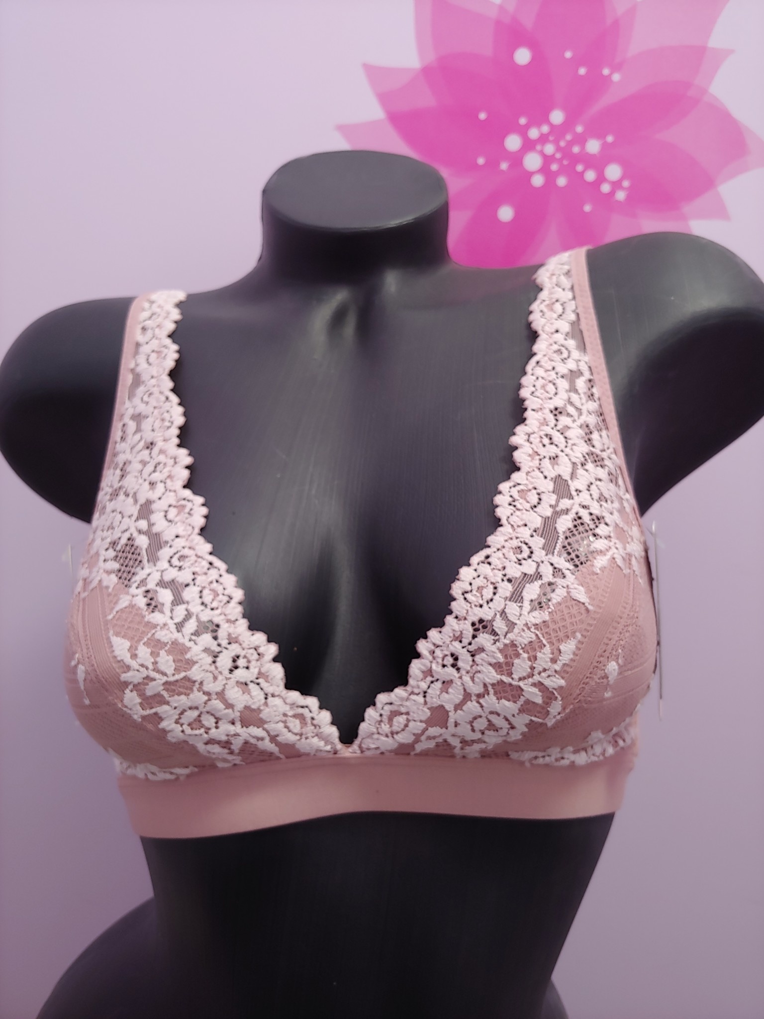 WACOAL Wacoal Embrace Lace Bralette