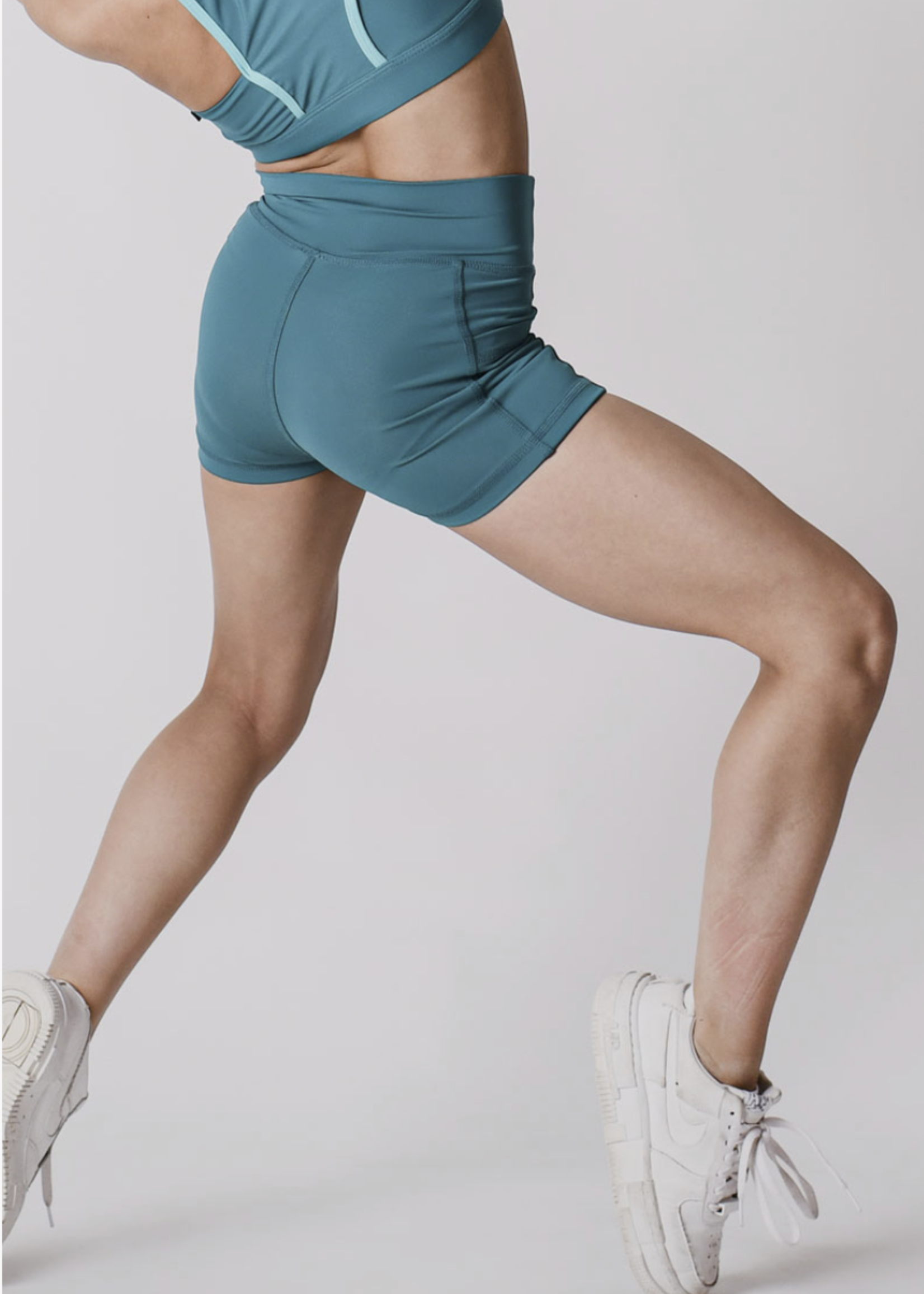 DAROCH UPBEAT SHORT