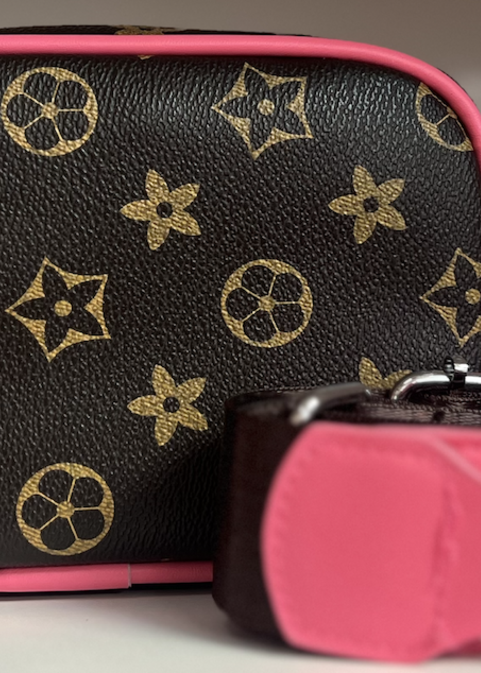 MINI CROSSBODY