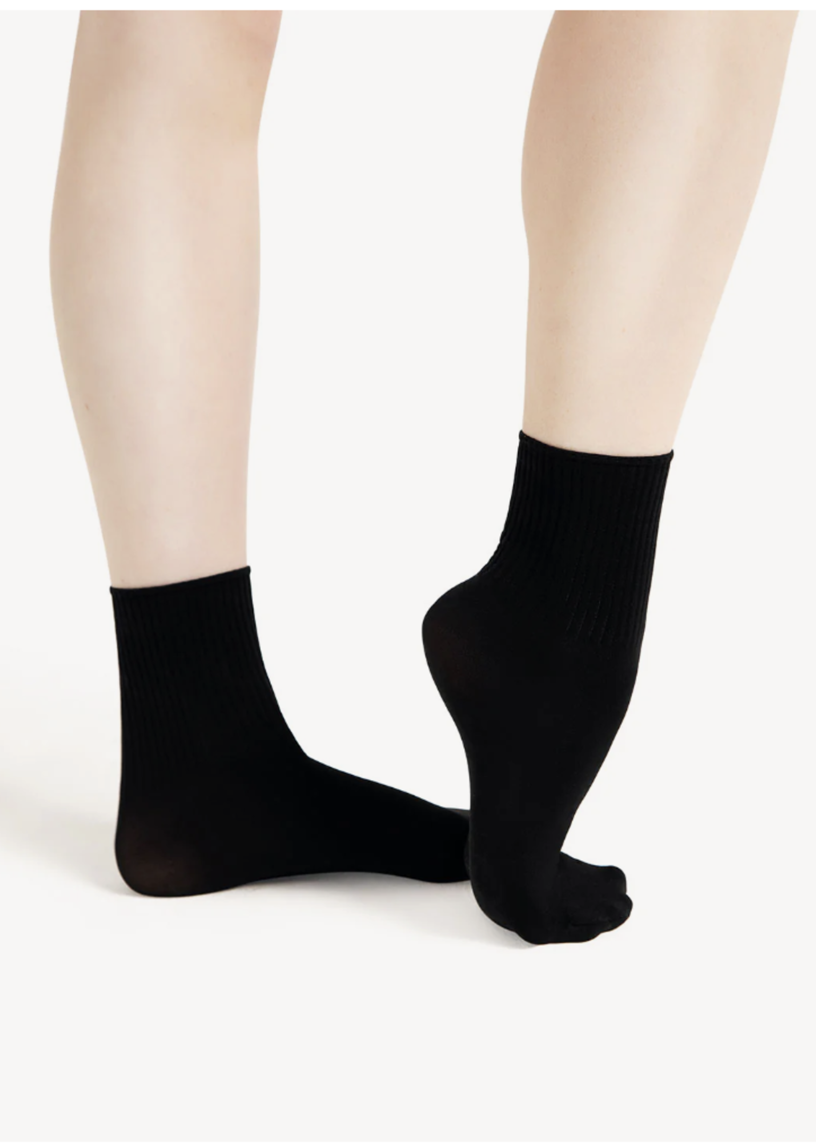 CAPEZIO CHILD RIBBED BALLET SOCK