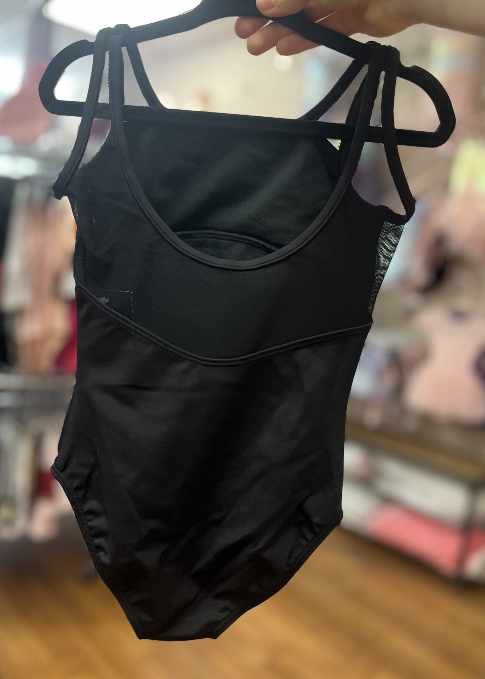 BLOCH EMB MESH BUST TANK LEOARD