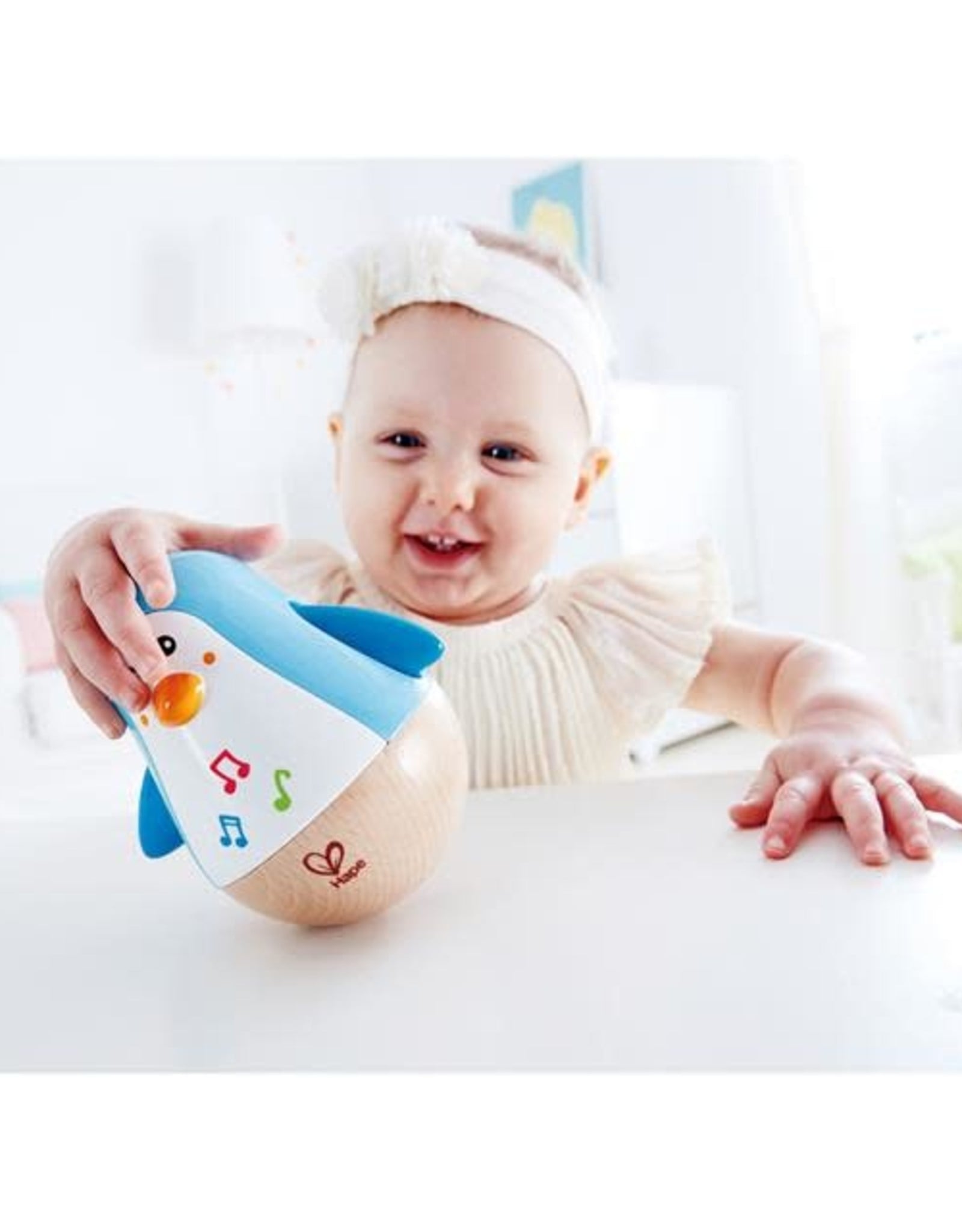 Hape Toys Hape Penguin Musical Wobbler