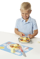 Melissa & Doug Melissa & Doug Wooden Flip & Serve Pancake Set