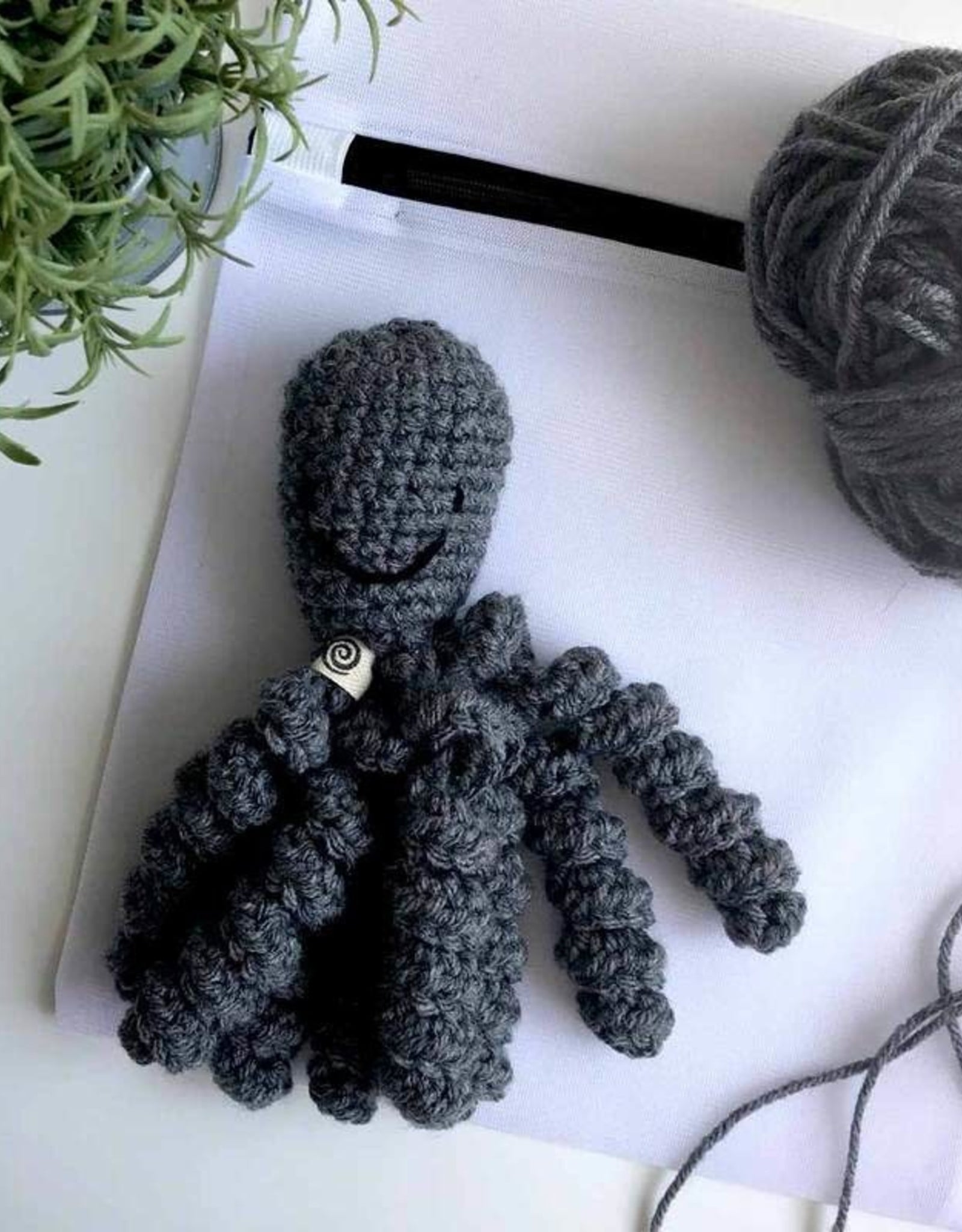 Baby Octopi Baby Octopi - Clay