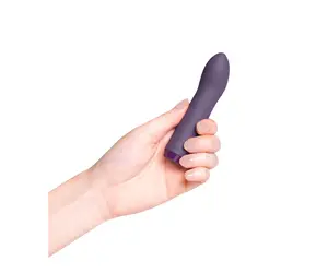 vibrating rosebud clitoral stimulator - red/free gift VeDO Gee Plus Rechargeable Bullet Vibrator main image 1
