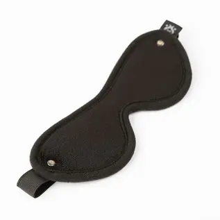 Eyes Wide Shut Velvet Blindfold